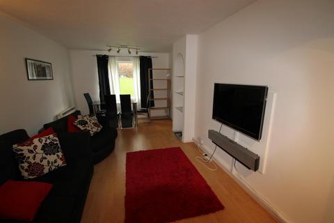 2 bedroom flat to rent, Century Court, Pavilion Way, Edgware, Greater London, HA8