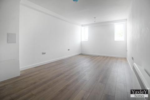 2 bedroom apartment to rent, 49 Braintree Road, Witham CM8