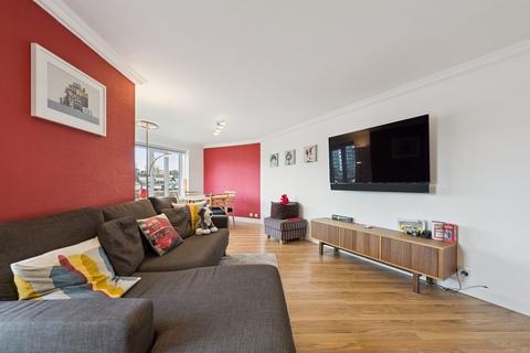 3 bedroom flat for sale, 30 Mavisbank Gardens, Flat 6, Festival Park, Glasgow, G51 1HG