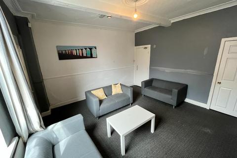 undefined, Lucas Place, Leeds