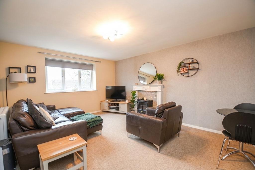 Apartment in Salford - View 2