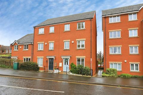 4 bedroom townhouse for sale, Franchise Street, Kidderminster