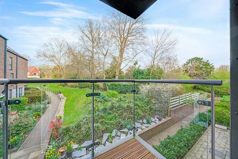 2 bedroom apartment for sale, London Road, Guildford, GU1 1FF