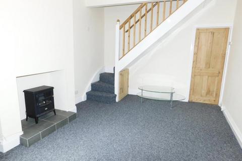 2 bedroom terraced house to rent, Clifton Road, Leicester, LE2