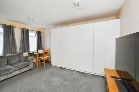 undefined, Lavington Close, PLYMOUTH