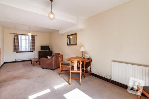 2 bedroom end of terrace house for sale, Winterbourne Road, Dagenham RM8