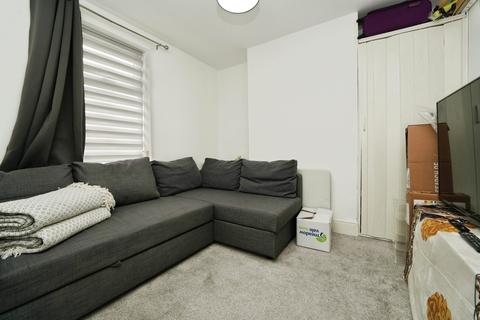 2 bedroom terraced house for sale, Ryecroft Street, Gloucester, Gloucestershire, GL1