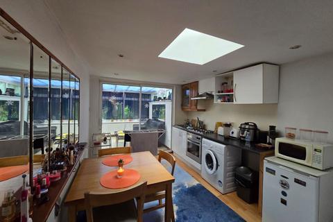 9 bedroom detached house for sale, 8 Broadlands Avenue, Streatham Hill, London, SW16 1NA
