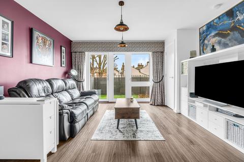 1 bedroom flat for sale, Gladstone Road, Ware SG12