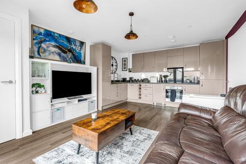 1 bedroom flat for sale, Gladstone Road, Ware SG12