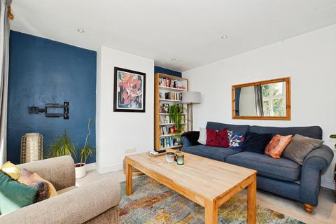 2 bedroom flat for sale, Shirley Road, Abbots Langley, WD5