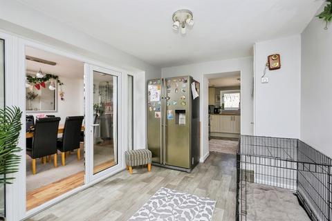 4 bedroom detached house for sale, Battle Road, Hailsham