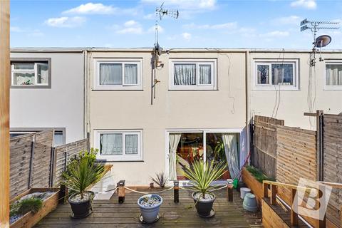 undefined, Oldwyk, Basildon, Essex, SS16