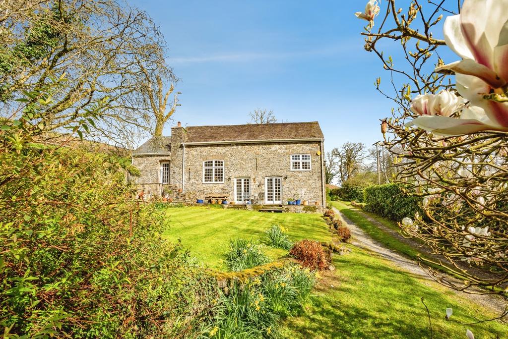 3 bedroom barn conversion for sale