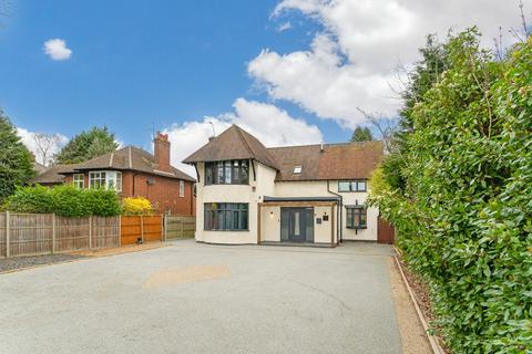 4 bedroom detached house for sale, Hillmorton Road, Rugby, Warwickshire CV22 5BE