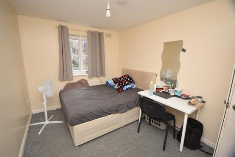 undefined, Richards Street, Hatfield AL10