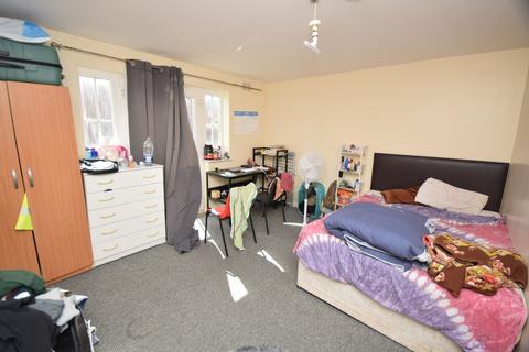 undefined, Richards Street, Hatfield AL10