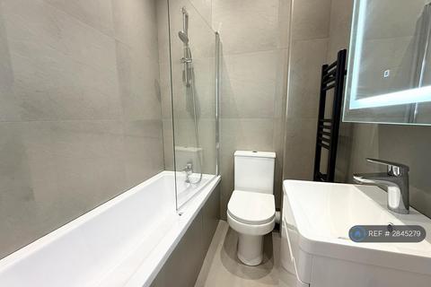 1 bedroom flat to rent, Elm Parade Flats Elm Park Avenue, Hornchurch, RM12