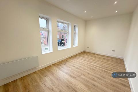 1 bedroom flat to rent, Elm Parade Flats Elm Park Avenue, Hornchurch, RM12