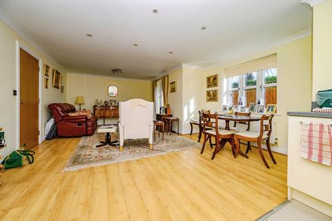 undefined, Cotterells, Hemel Hempstead