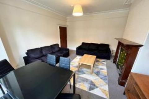 undefined, Estcourt Terrace, Leeds