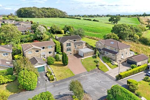 5 bedroom detached house for sale, Walton Park, Pannal, HG3