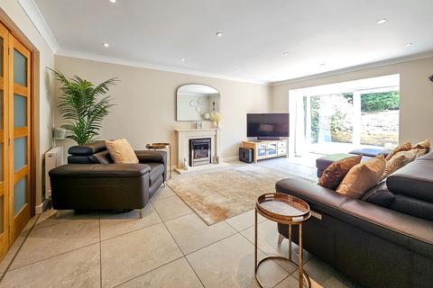 5 bedroom detached house for sale, Walton Park, Pannal, HG3