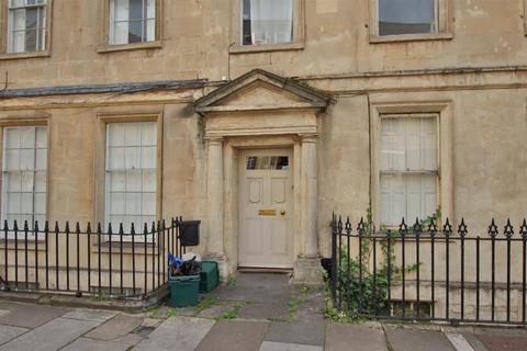 2 bedroom flat to rent, Bladud Buildings, Bath BA1