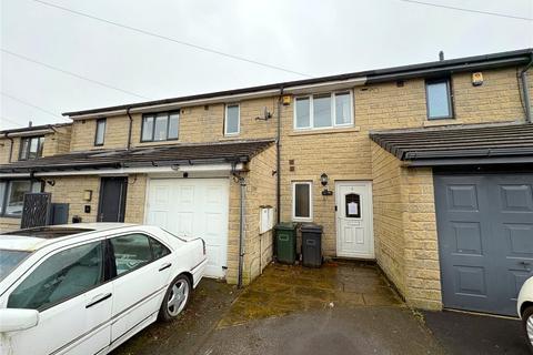 Terraced house - Causeway Crescent, Linthwaite, Huddersfield, West Yorkshire, HD7
