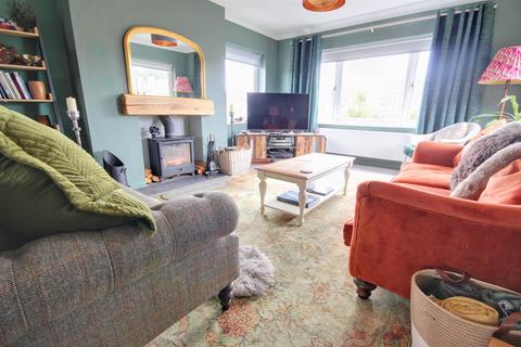 3 bedroom detached bungalow for sale, Londesborough Road, Cranswick, Driffield