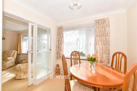 undefined, Downsview Avenue, Brighton BN2