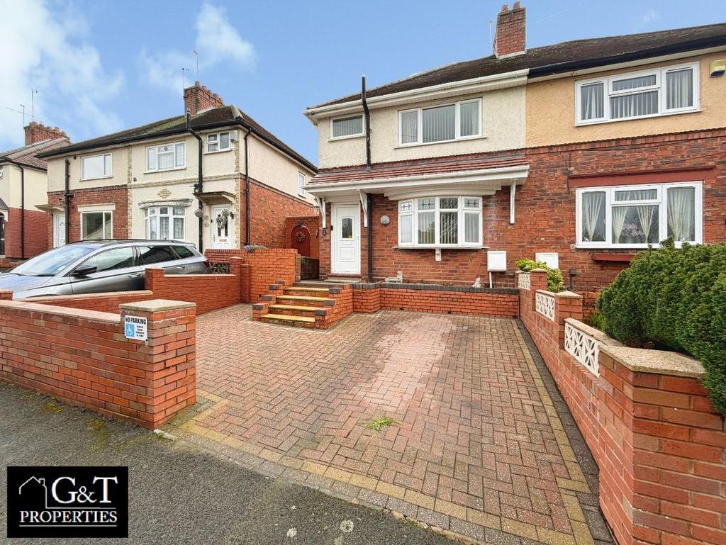 Grove Crescent, Brierley Hill 3 bed semi-detached house for sale - £180,000