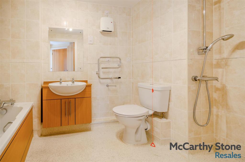 8683082-interior09.jpg
