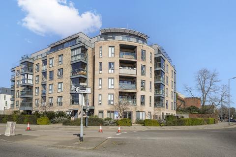 3 bedroom flat for sale, Neasden Lane, London NW10