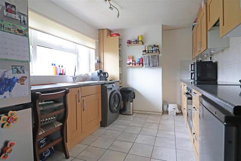 undefined, Tilers Way, Reigate