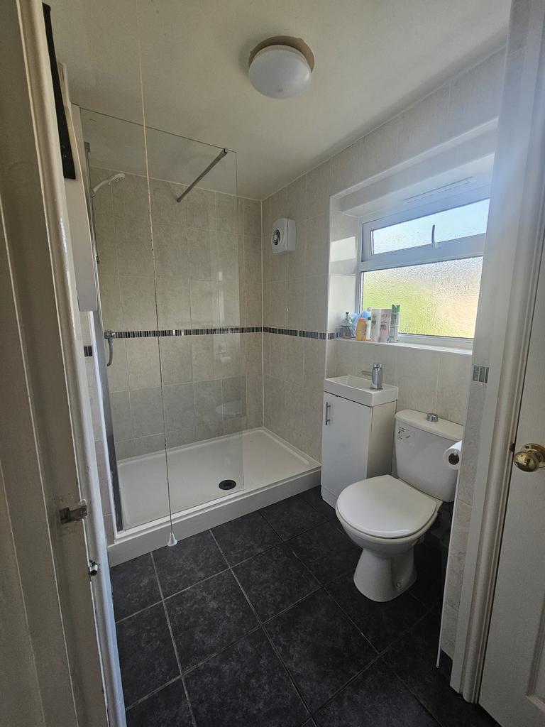 Downstairs Bathroom
