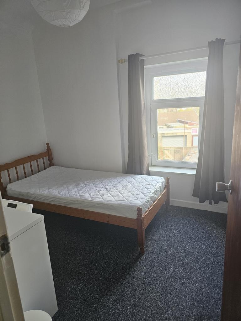Single Bedroom