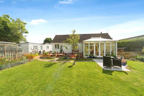 undefined, Traeth Coch Uchaf, Red Wharf Bay, Isle of Anglesey, LL75