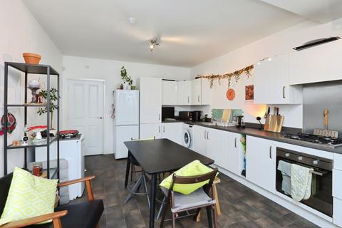 2 bedroom end of terrace house for sale, Park Spring Drive, Sheffield, S2