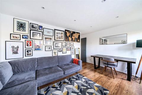 2 bedroom apartment for sale, Forest Road, London