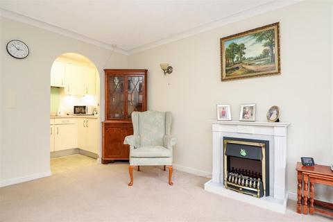 1 bedroom flat for sale, Mill Bay Lane, Horsham
