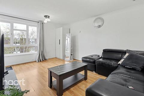 2 bedroom flat for sale, Roe, Satchell Mead, NW9