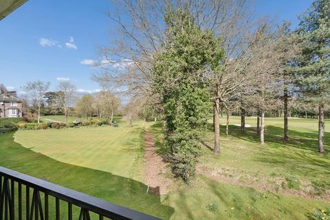 3 bedroom apartment for sale, Park Lawn, Farnham Royal SL2