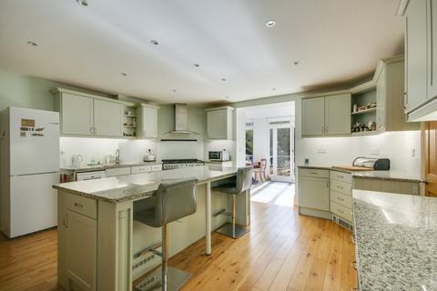 4 bedroom character property for sale, Swissland Hill, Dormans Park, East Grinstead, RH19
