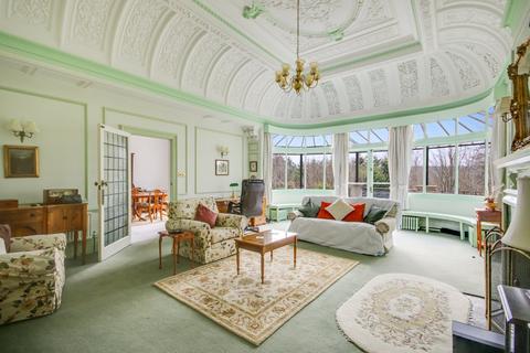 4 bedroom character property for sale, Swissland Hill, Dormans Park, East Grinstead, RH19