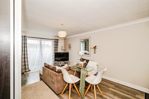 1 bedroom flat for sale, Fairlawn Drive, WORTHING