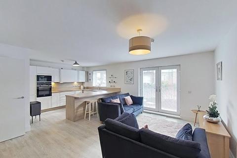 2 bedroom flat to rent, Ramslack Street, Balerno, Midlothian, EH14