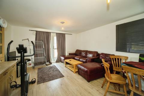2 bedroom flat for sale, Park Prewett Road, Basingstoke