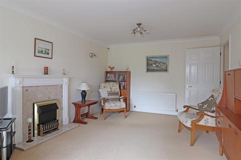2 bedroom retirement property for sale, Ladbroke Road, Redhill
