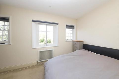 undefined, High Street, Harefield, Uxbridge, MIddlesex, UB9 6EB